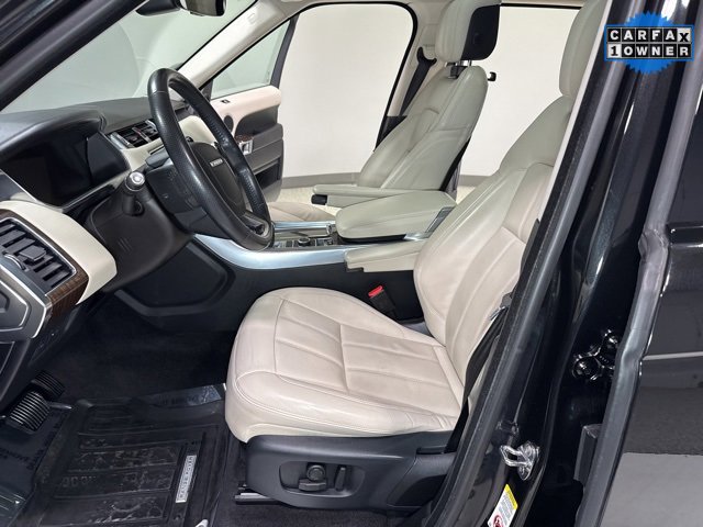 Used 2020 Land Rover Range Rover Sport HSE image 14