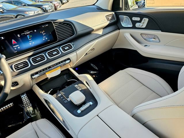 New 2026 Mercedes-Benz GLS 450 4MATIC image 36