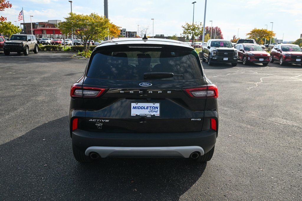 Used 2023 Ford Escape Active w/ Tech Pack #2 image 6