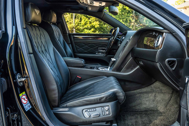 Used 2014 Bentley Flying Spur W12 AWD/4WD image 40