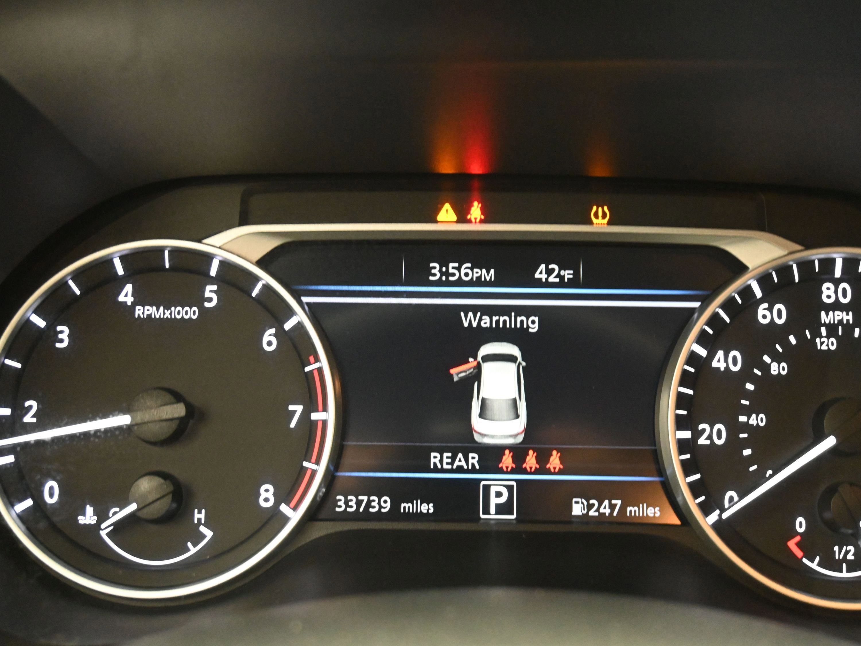 Used 2024 Nissan Sentra SV image 22