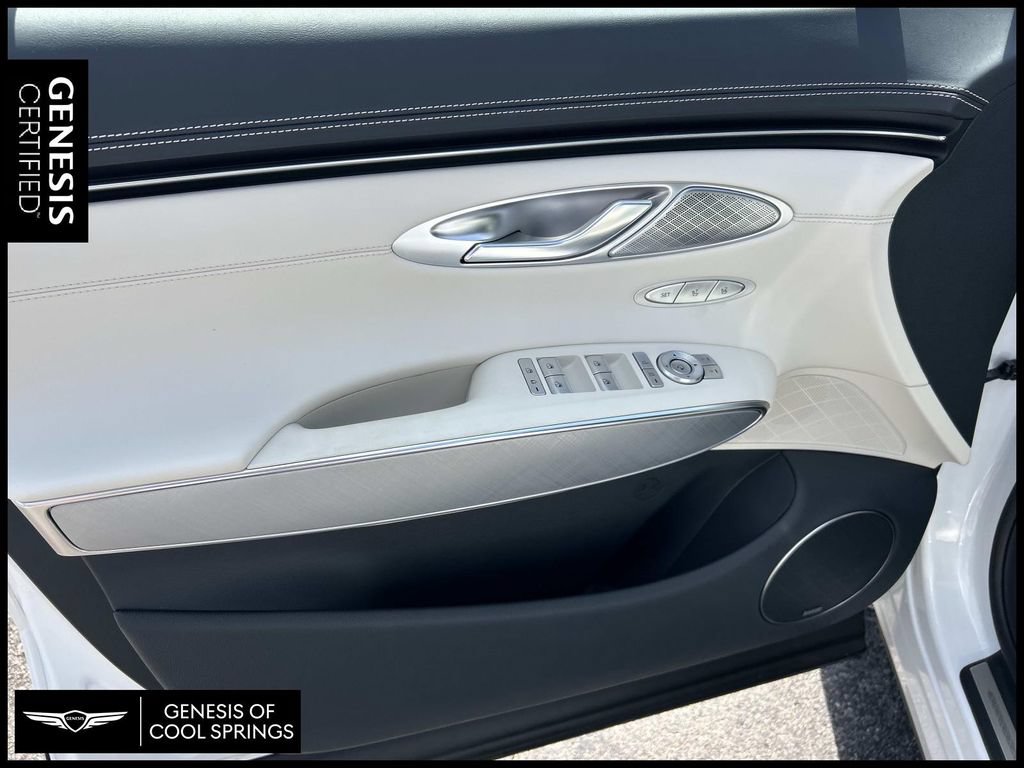 Used 2025 Genesis Electrified GV70 w/ Prestige Package AWD/4WD image 18