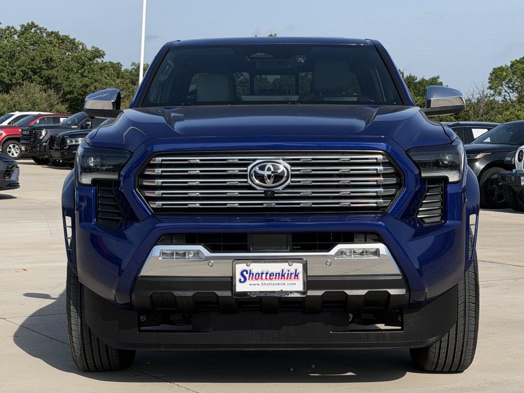 Used 2025 Toyota Tacoma Limited AWD/4WD image 7