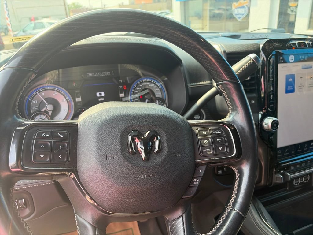 Used 2022 RAM 3500 Limited AWD/4WD image 21