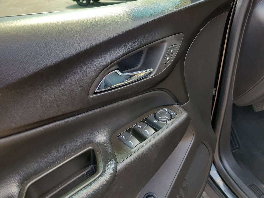 Used 2024 Chevrolet Equinox LT AWD/4WD image 24