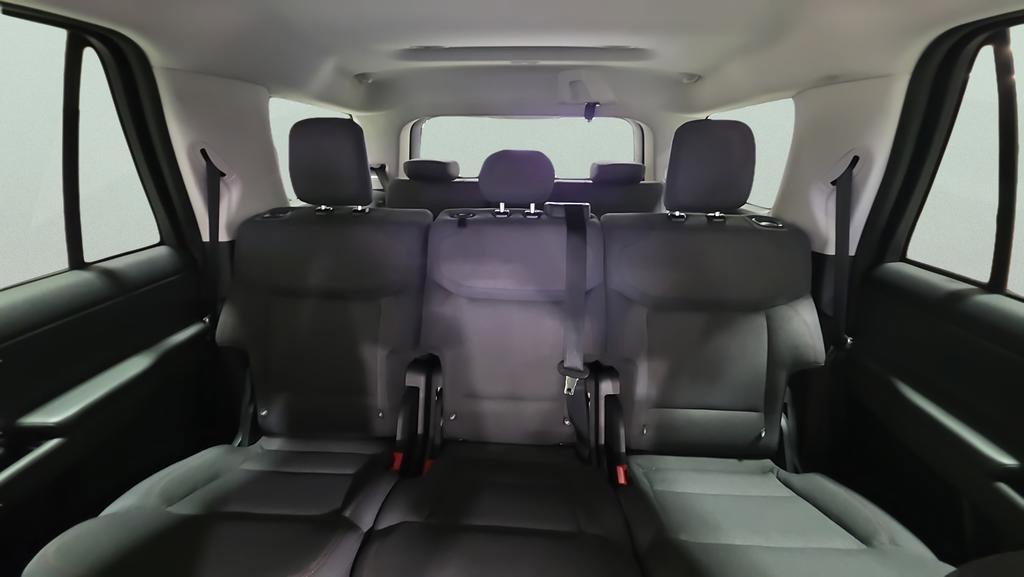 Certified 2025 Ford Expedition Active AWD/4WD image 26