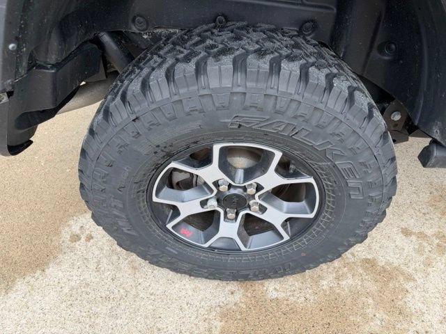 Used 2023 Jeep Wrangler Unlimited Rubicon w/ LED Lighting Group AWD/4WD image 9