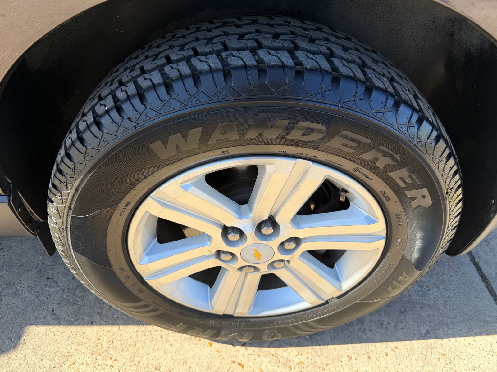 Used 2014 Chevrolet Traverse LT image 44