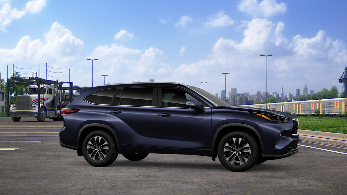 New 2026 Toyota Highlander XLE AWD/4WD image 13