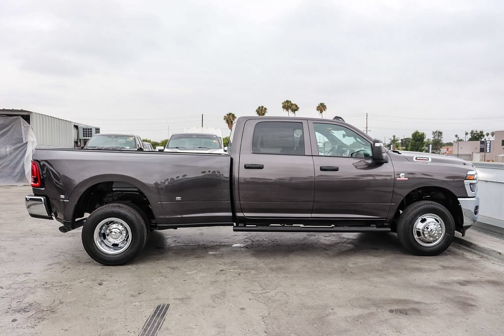 New 2026 RAM 3500 Tradesman AWD/4WD image 13