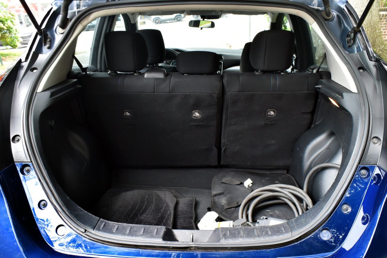 Used 2025 Nissan Leaf S FWD image 30