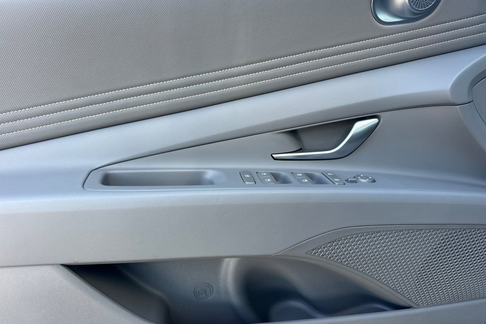 Used 2026 Hyundai Elantra Sport image 14