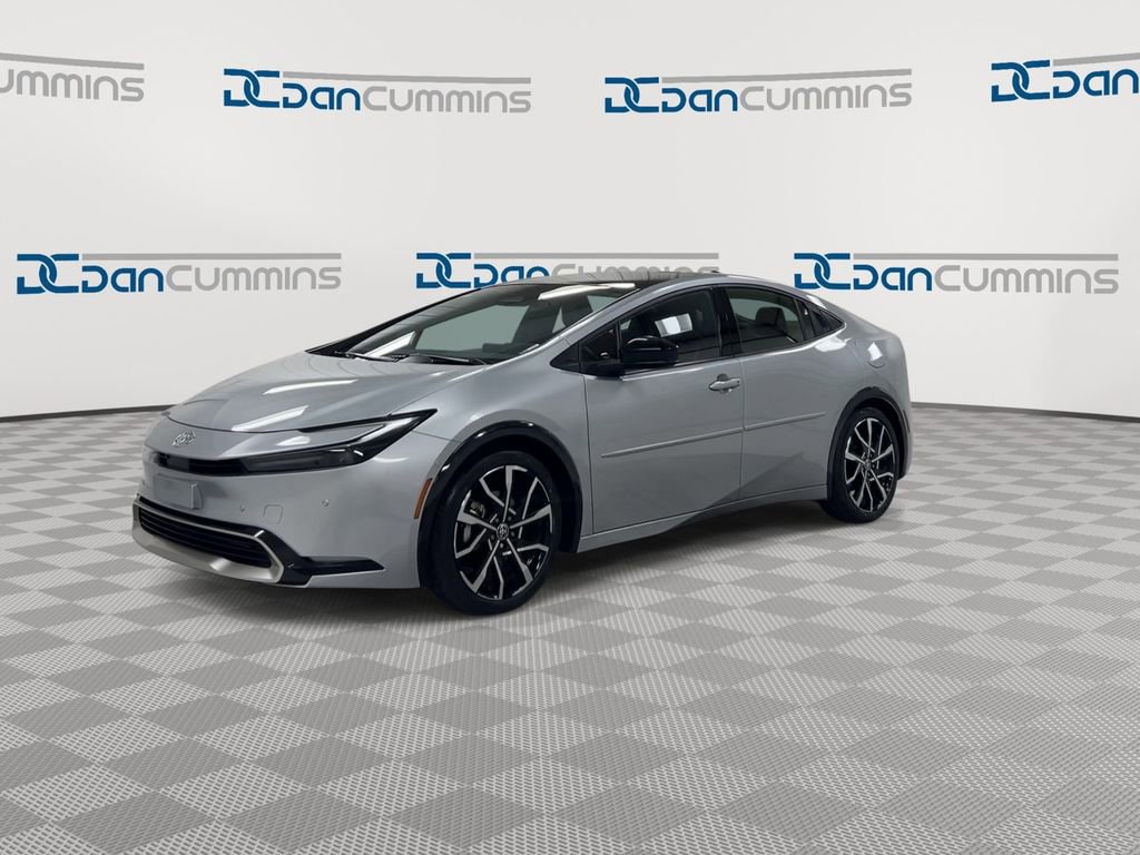 Used 2023 Toyota Prius Prime Premium w/ Advanced Technology Package FWD image 4