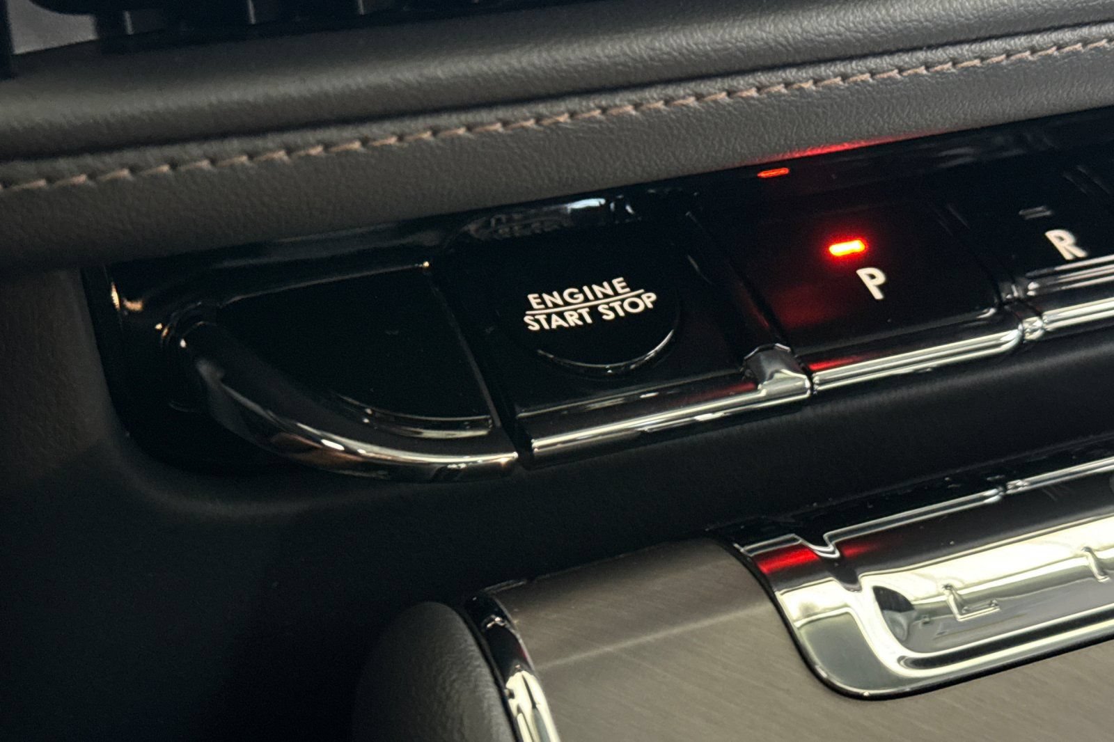 New 2026 Lincoln Aviator 2WD image 19
