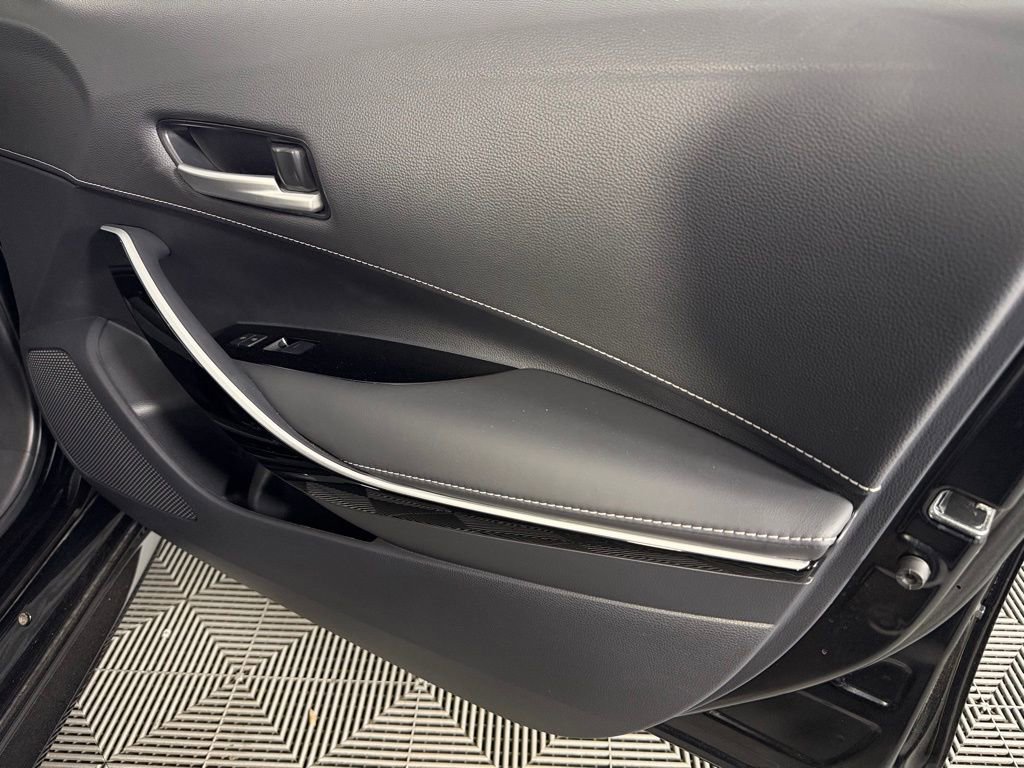 Used 2025 Toyota Corolla XSE image 32