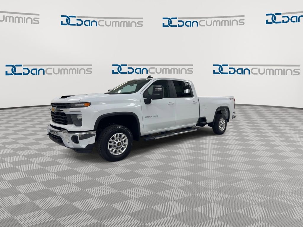 Certified 2025 Chevrolet Silverado 2500 LT w/ Safety Package image 4