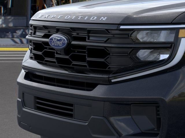 New 2026 Ford Expedition Active image 17
