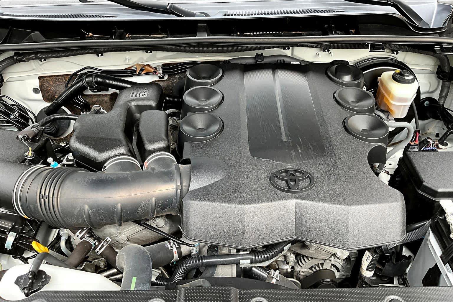 Certified 2019 Toyota 4Runner SR5 image 31