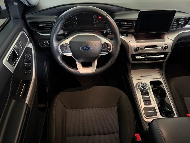 Used 2022 Ford Explorer XLT RWD image 24