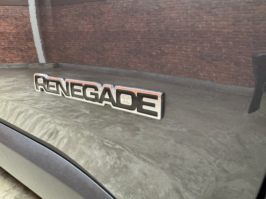 Used 2022 Jeep Renegade Limited AWD/4WD image 6