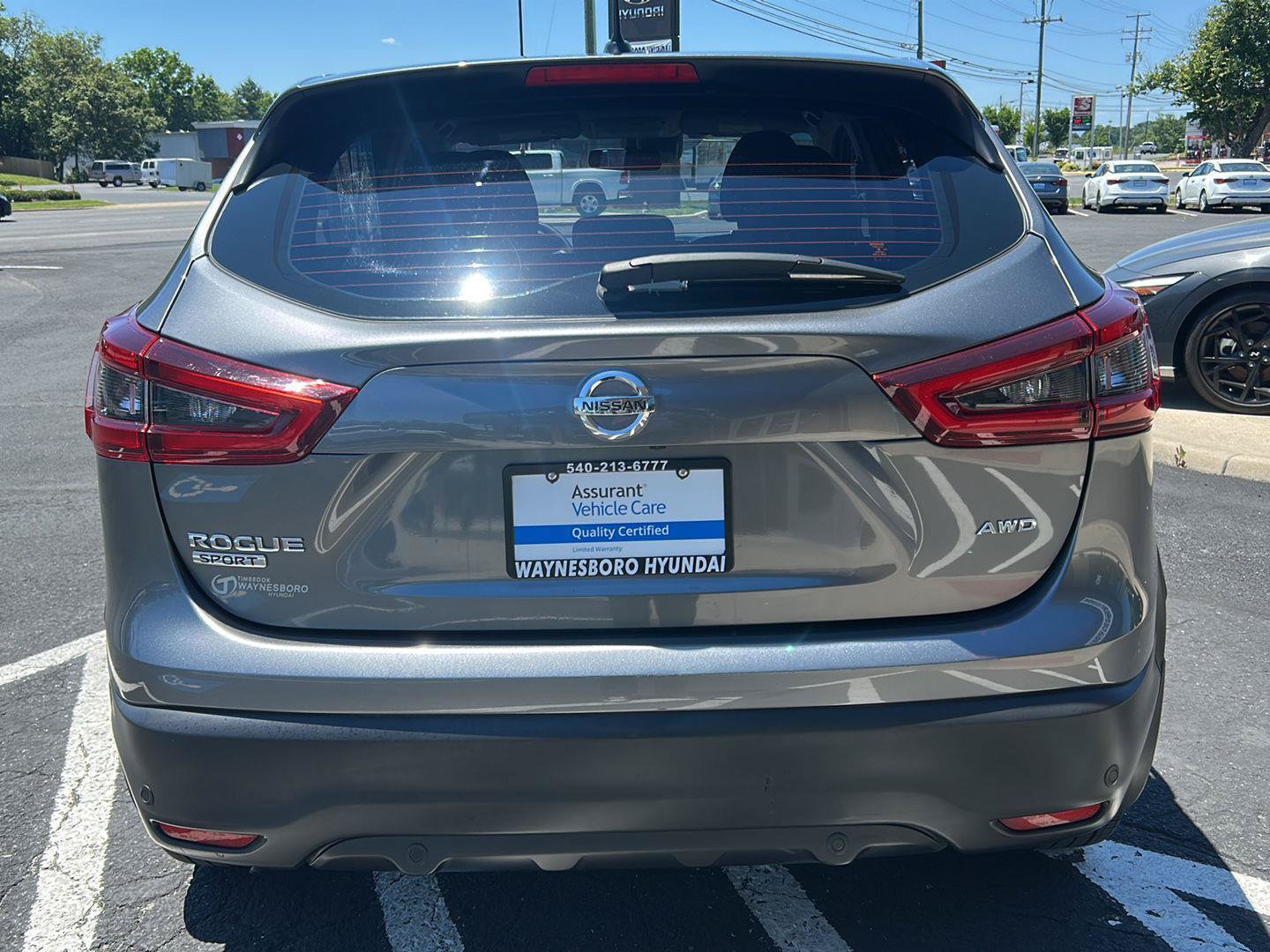 Used 2022 Nissan Rogue Sport S AWD/4WD image 6