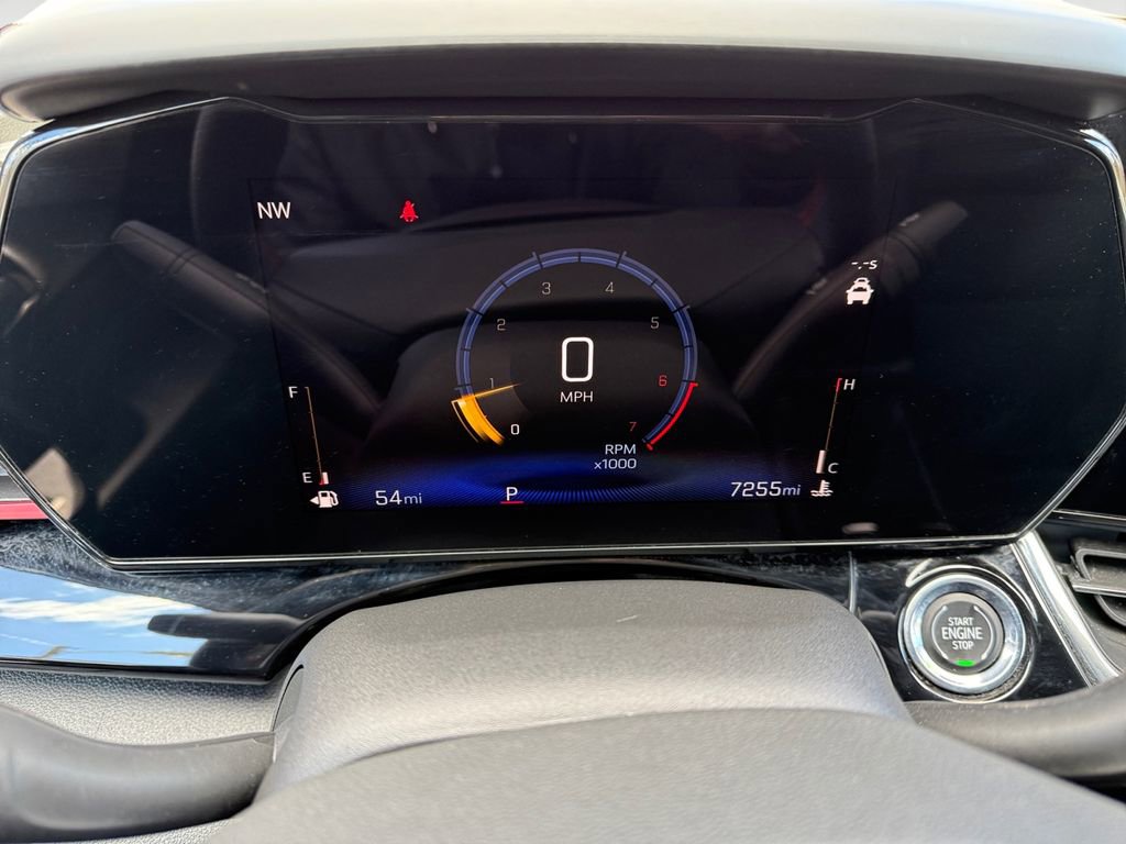 Used 2025 Chevrolet Trax RS w/ Sunroof Package image 19