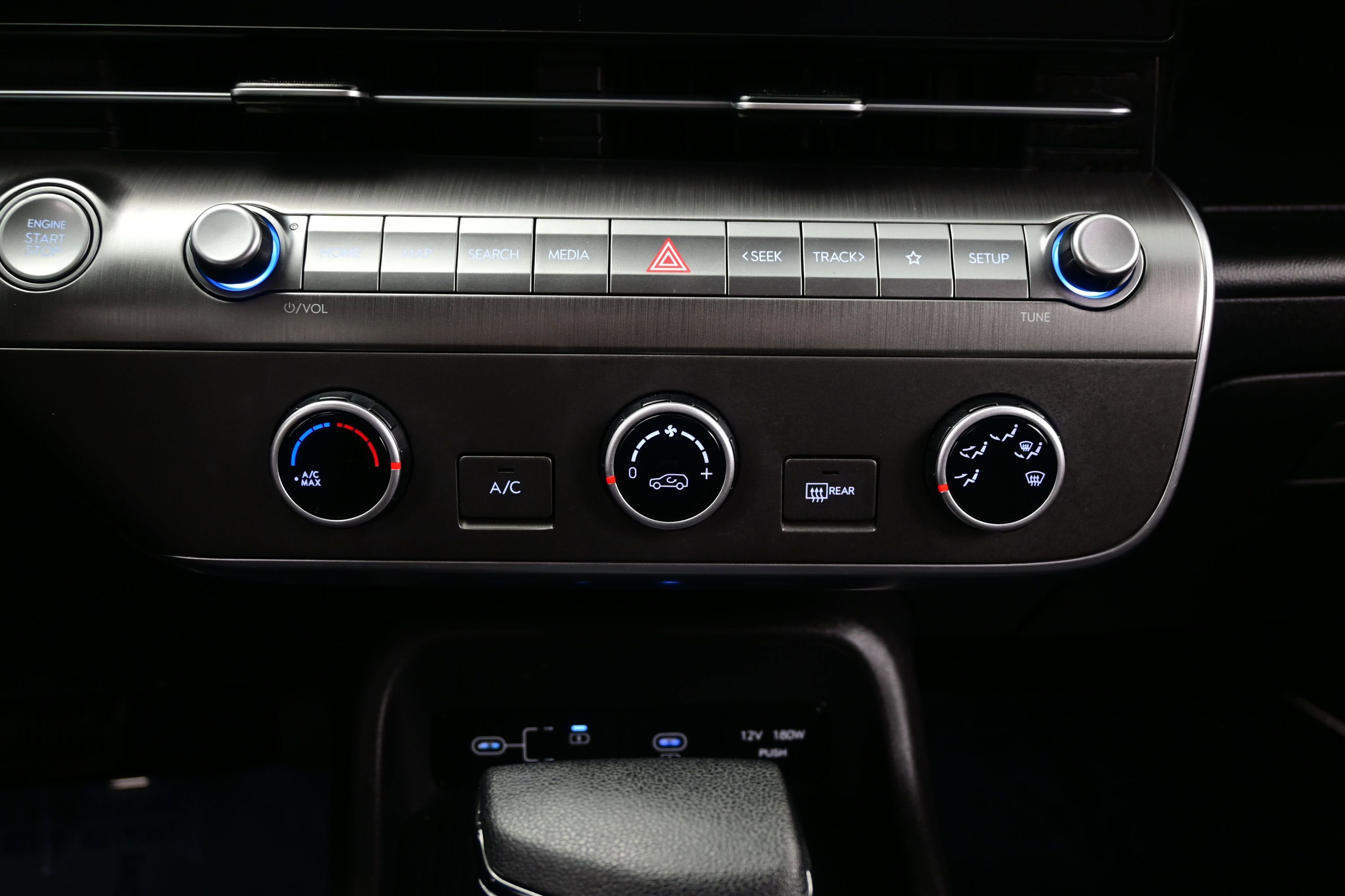Used 2025 Hyundai Kona SE AWD/4WD image 19