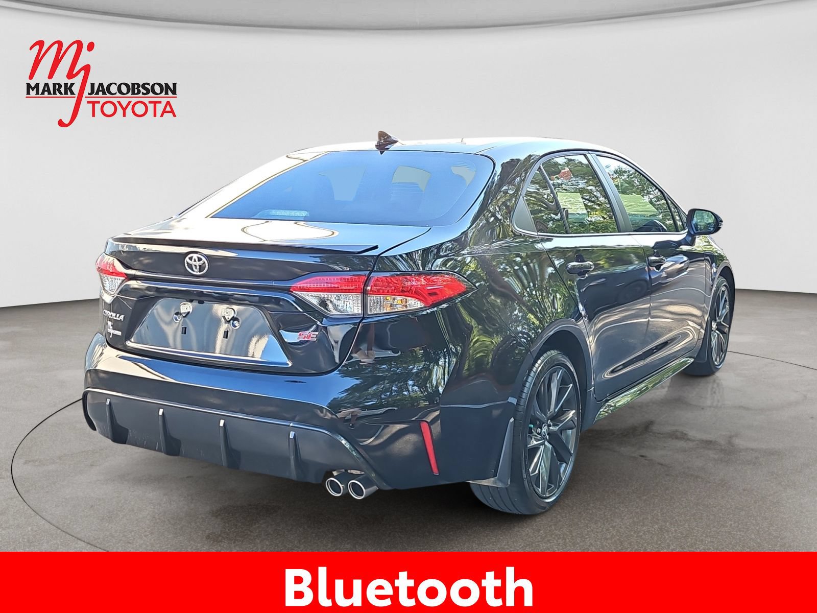 Used 2025 Toyota Corolla SE FWD image 9