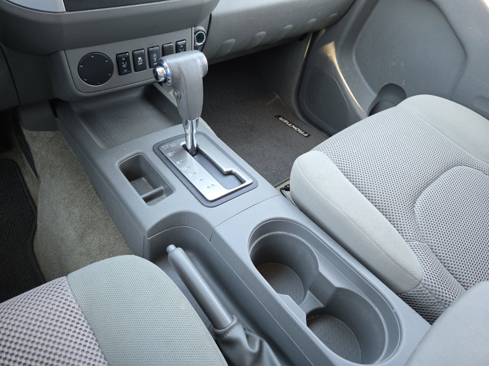 Used 2016 Nissan Frontier SV w/ SV Value Truck Package image 25