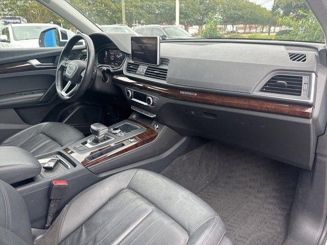 Used 2019 Audi Q5 2.0T Premium Plus w/ Premium Plus Package image 15