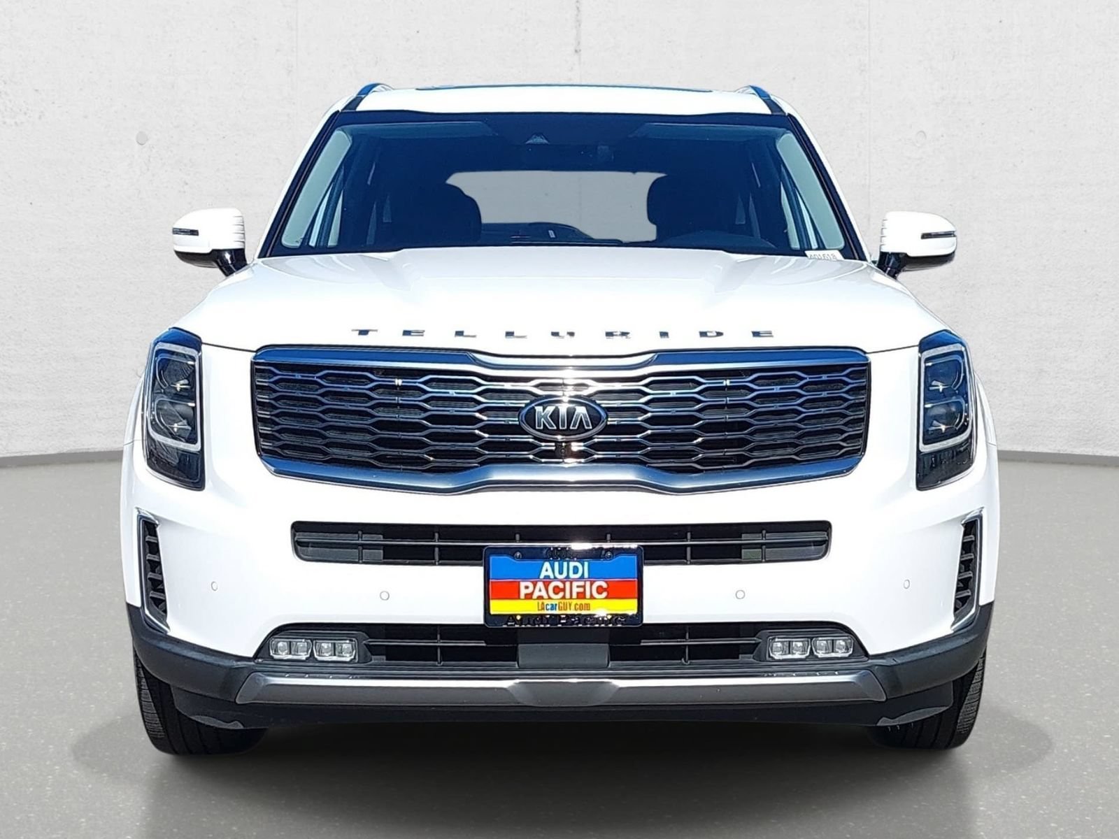 Used 2021 Kia Telluride SX w/ Towing Package FWD image 2