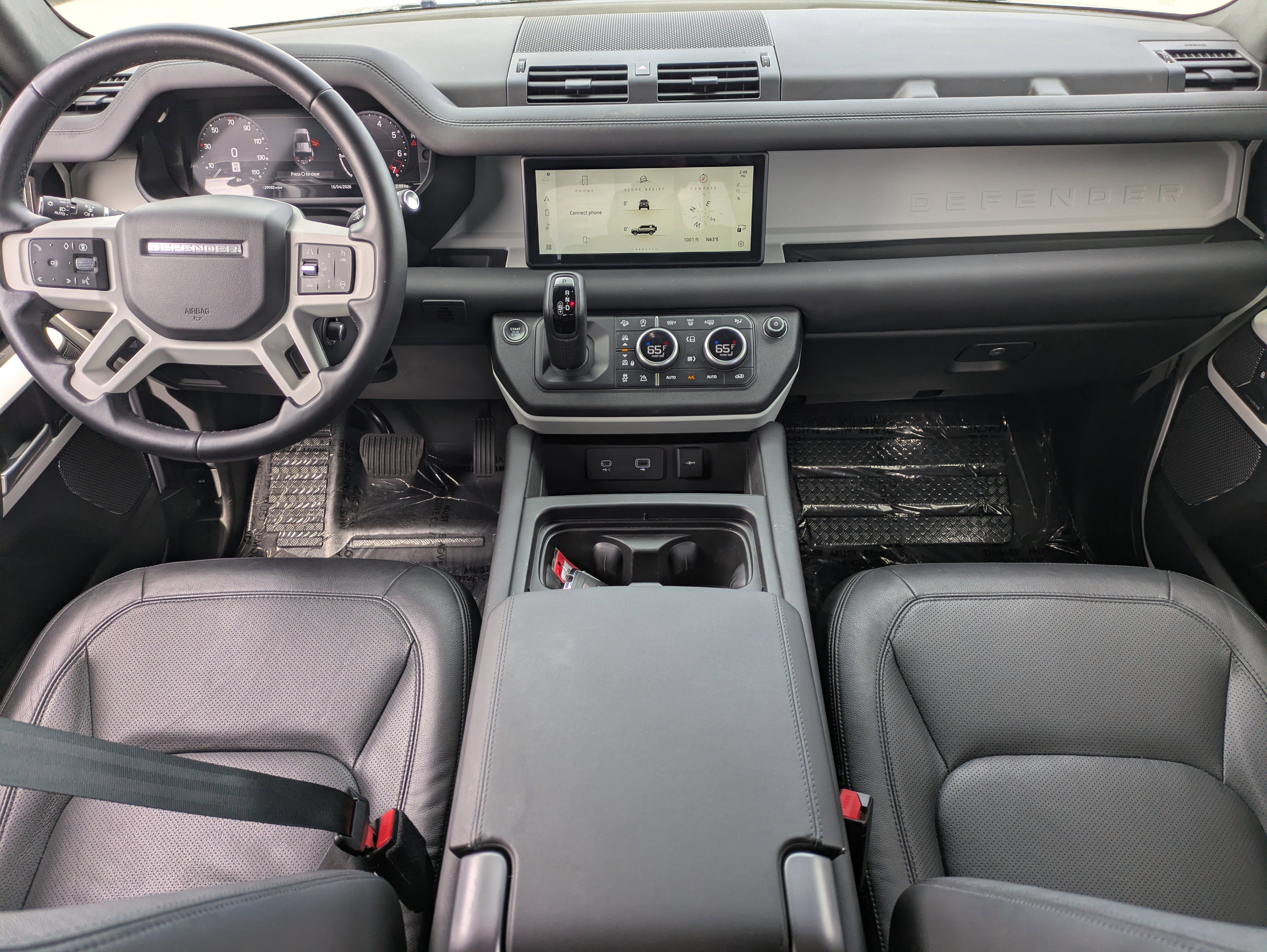 Used 2024 Land Rover Defender 110 S image 15