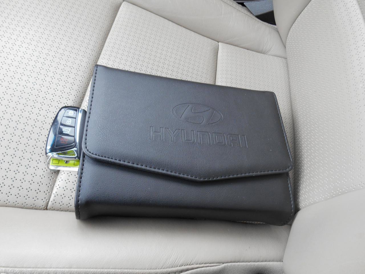 Used 2014 Hyundai Santa Fe Sport w/ Premium Equipment Package 03 image 6