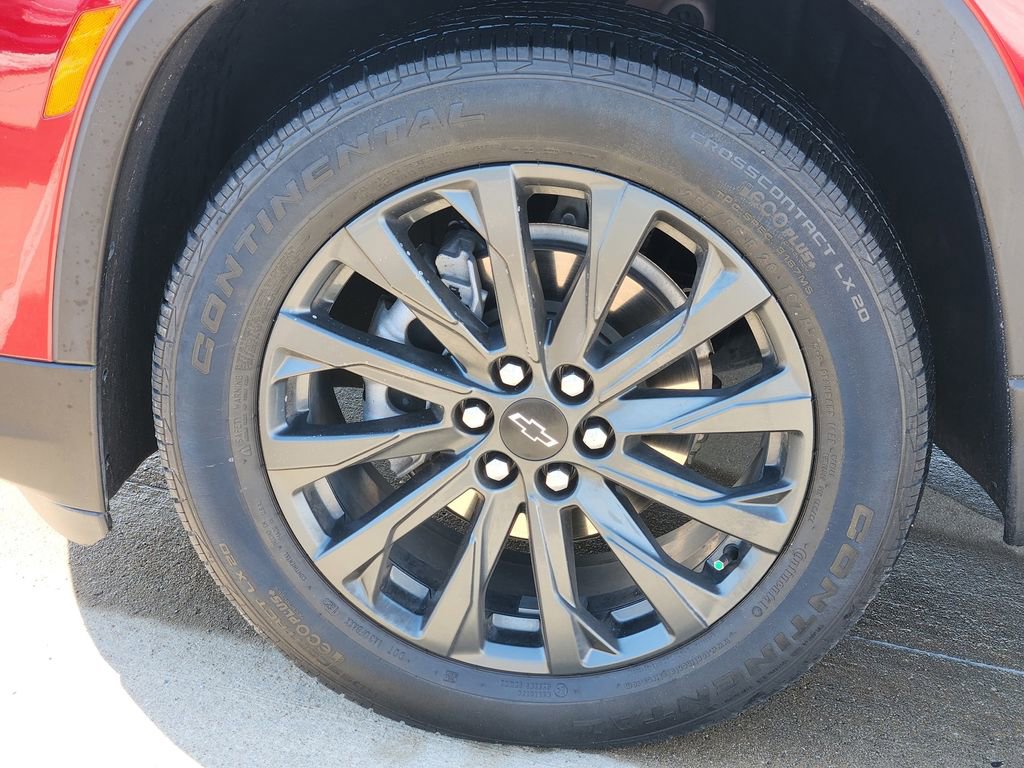 Used 2023 Chevrolet Traverse RS w/ LPO, Floor Liner Package image 15