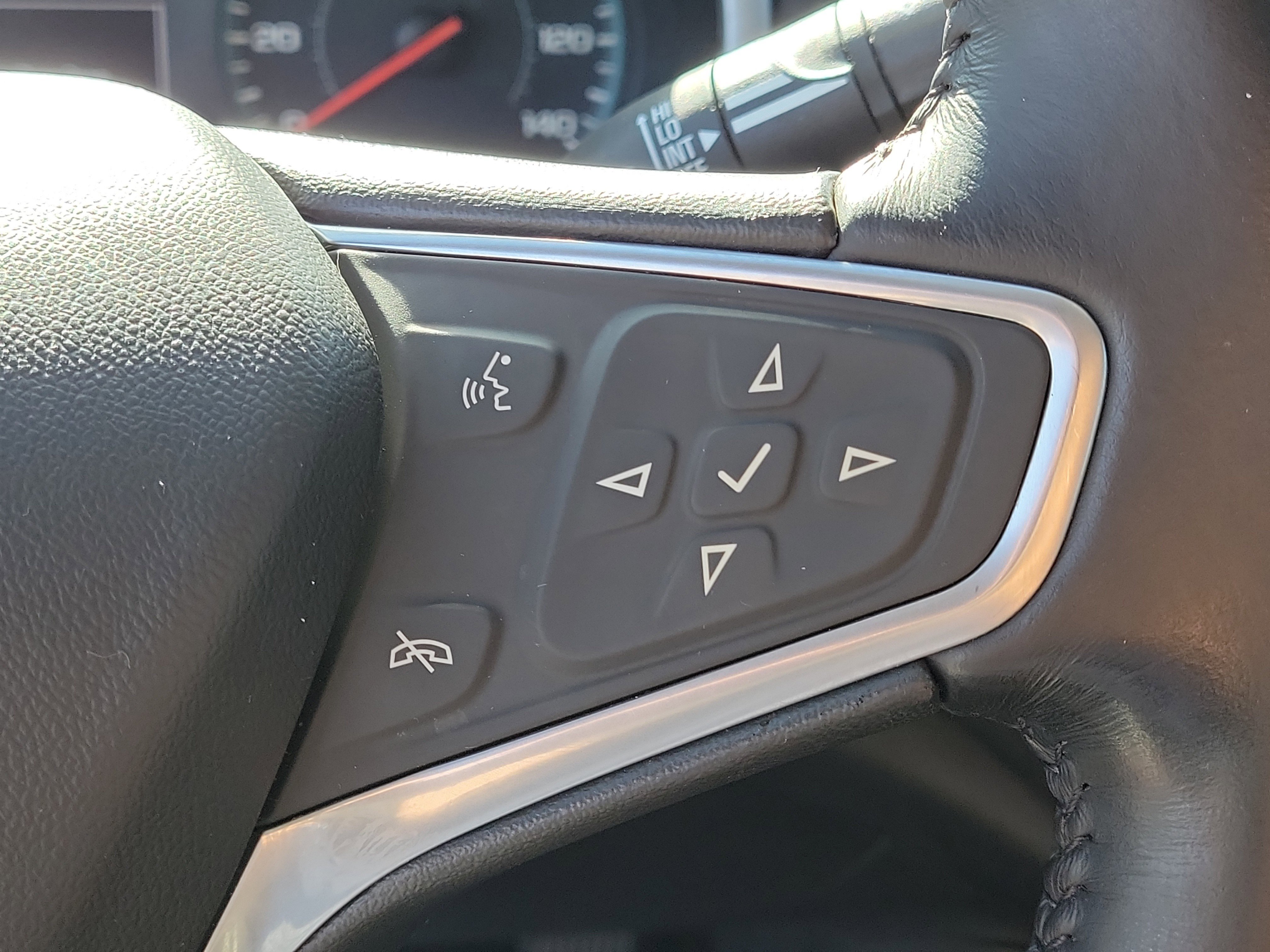 Used 2022 Chevrolet Malibu RS FWD image 29