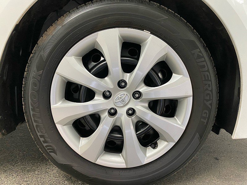 Used 2025 Toyota Corolla LE image 26