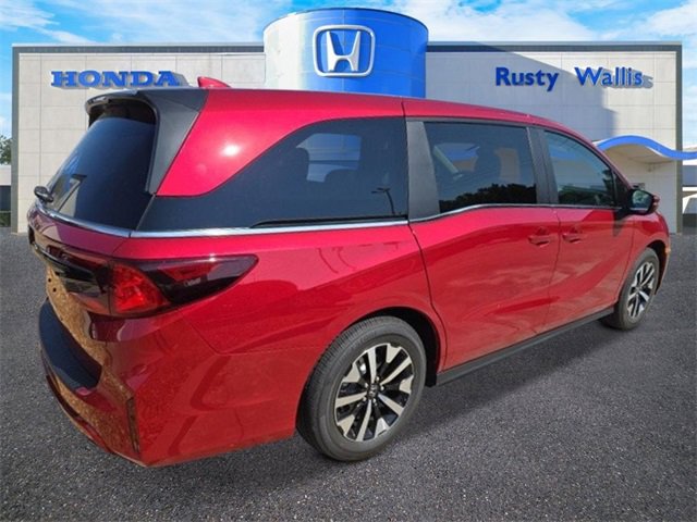 New 2026 Honda Odyssey EX-L image 3
