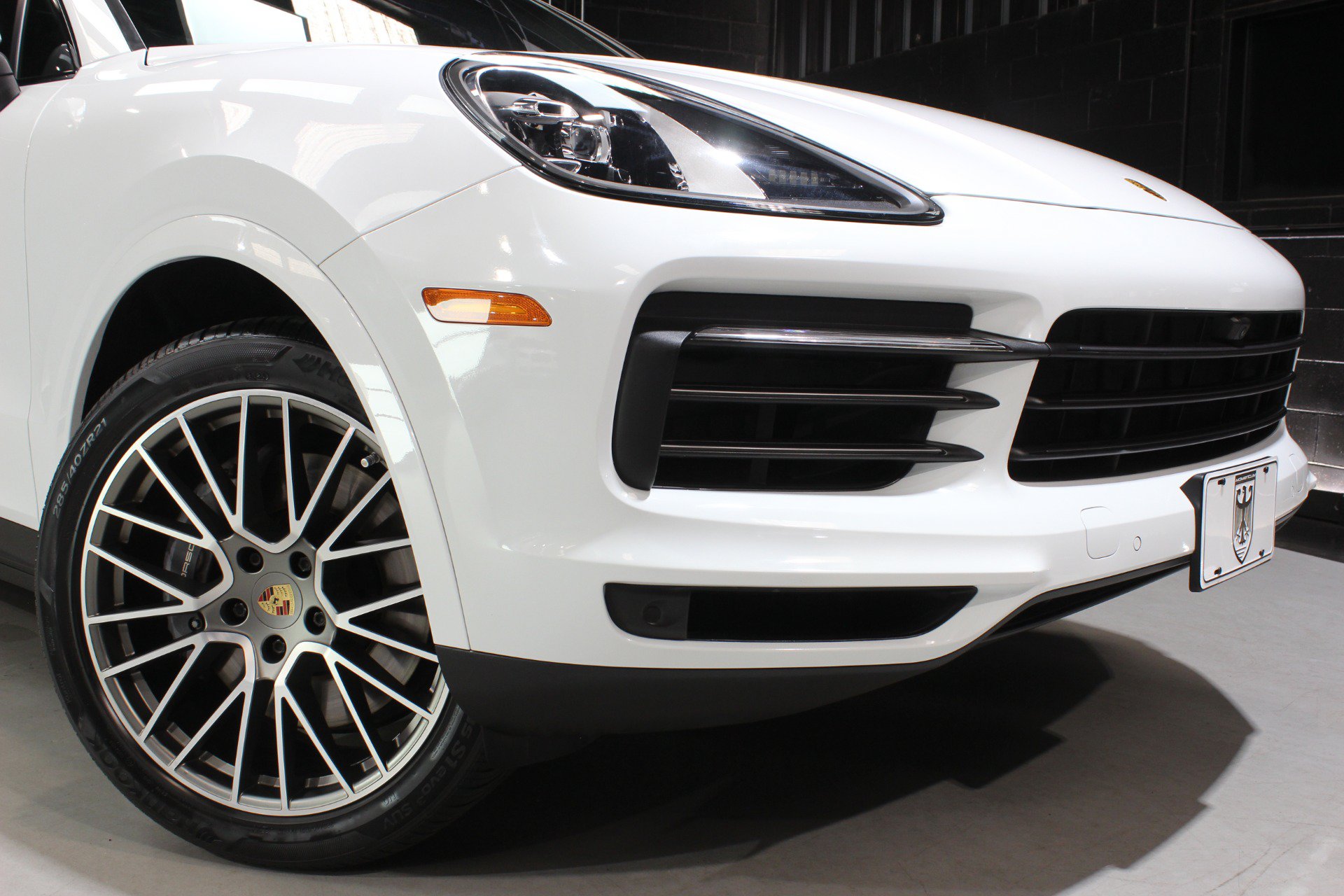 Used 2022 Porsche Cayenne Platinum Edition AWD/4WD image 9