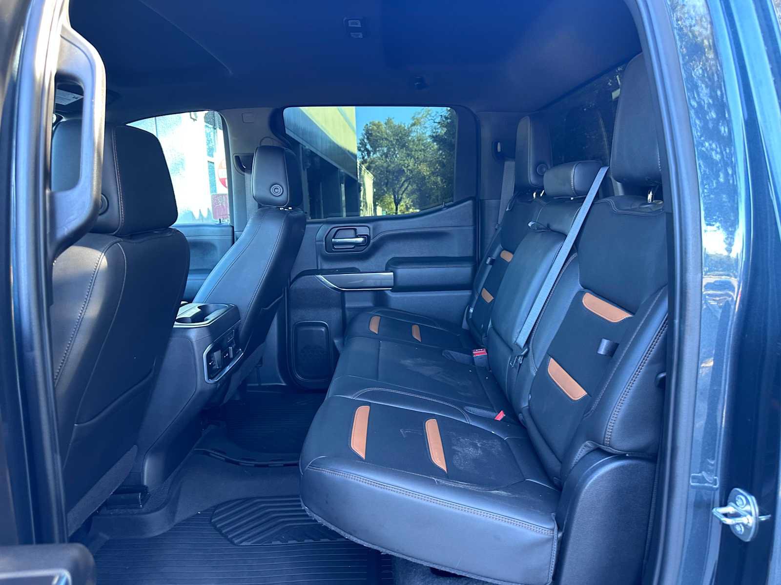 Used 2020 GMC Sierra 1500 AT4 AWD/4WD image 5