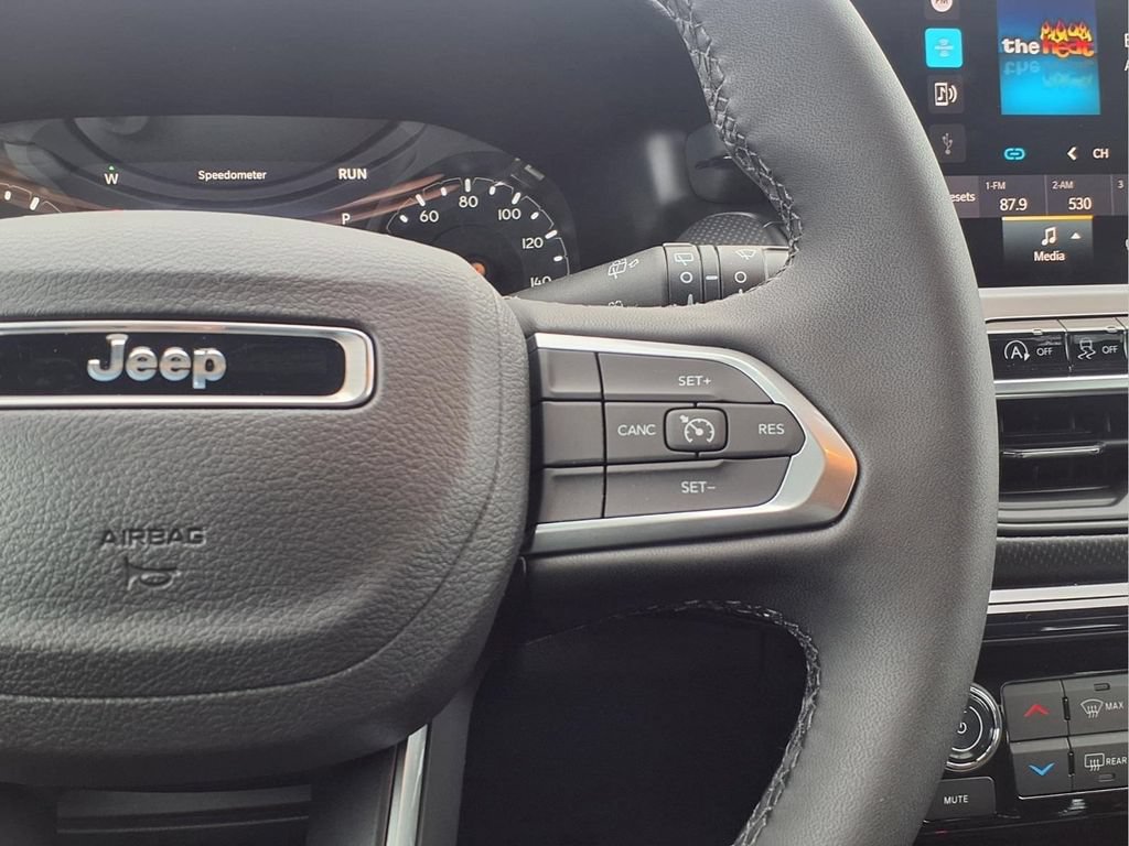 New 2026 Jeep Compass Latitude AWD/4WD image 20