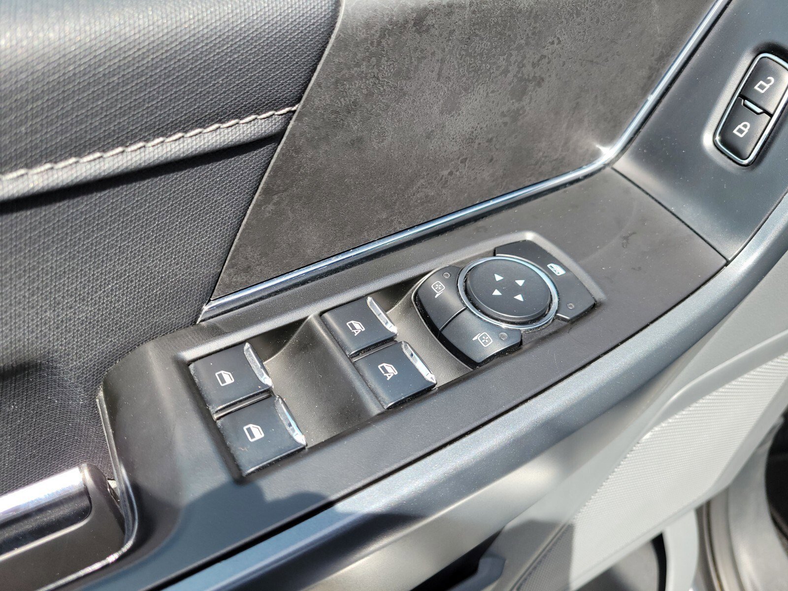 Used 2024 Ford F150 XLT w/ Mobile Office Package image 18