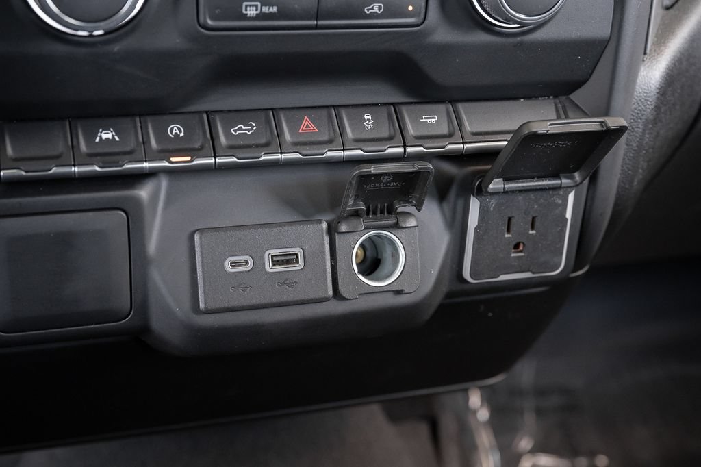 Used 2022 Chevrolet Silverado 1500 Custom RWD image 33