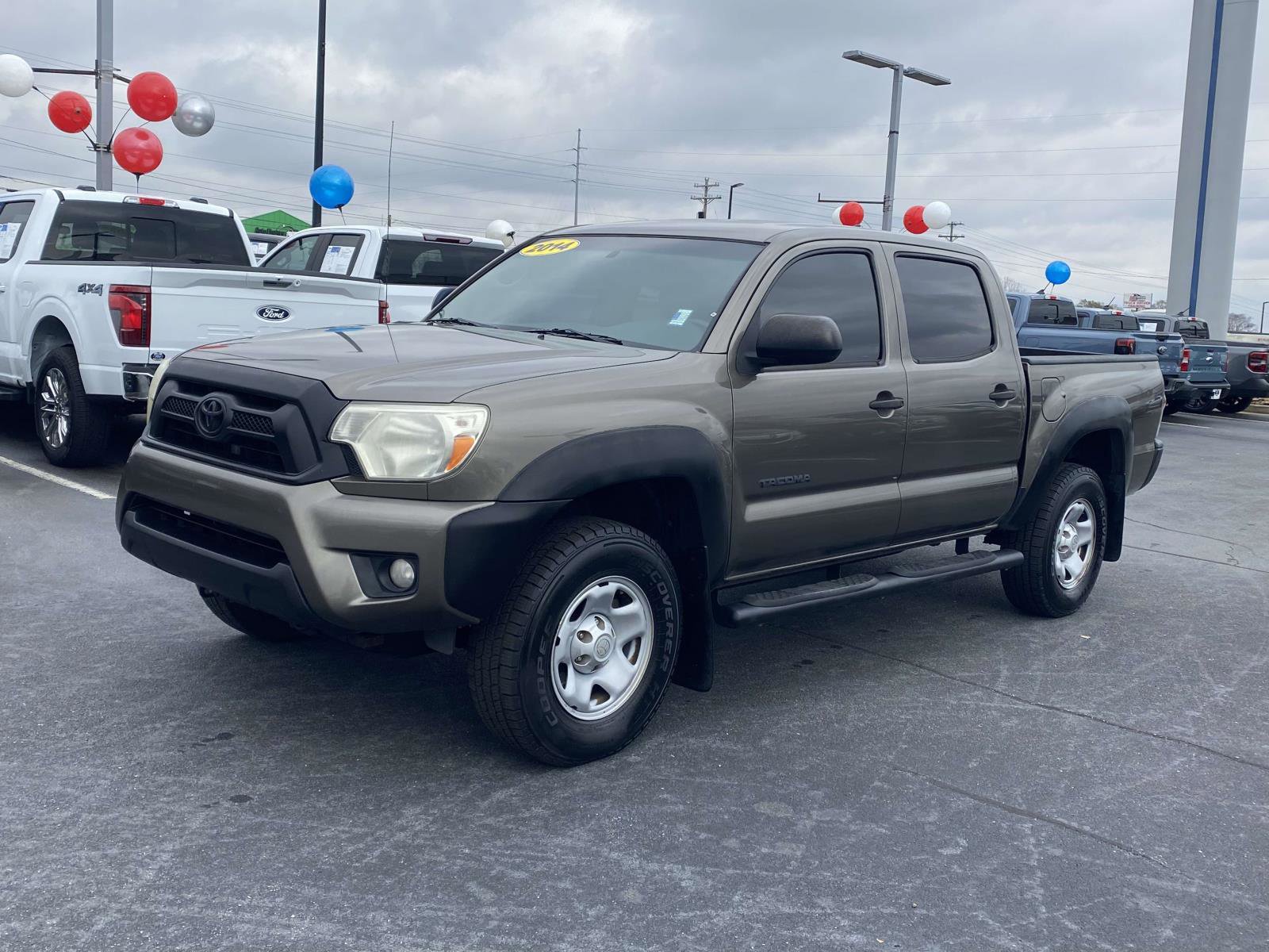 Used 2014 Toyota Tacoma PreRunner video 3