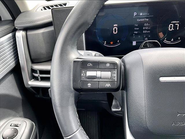 Used 2026 Hyundai Santa Fe SEL FWD image 18