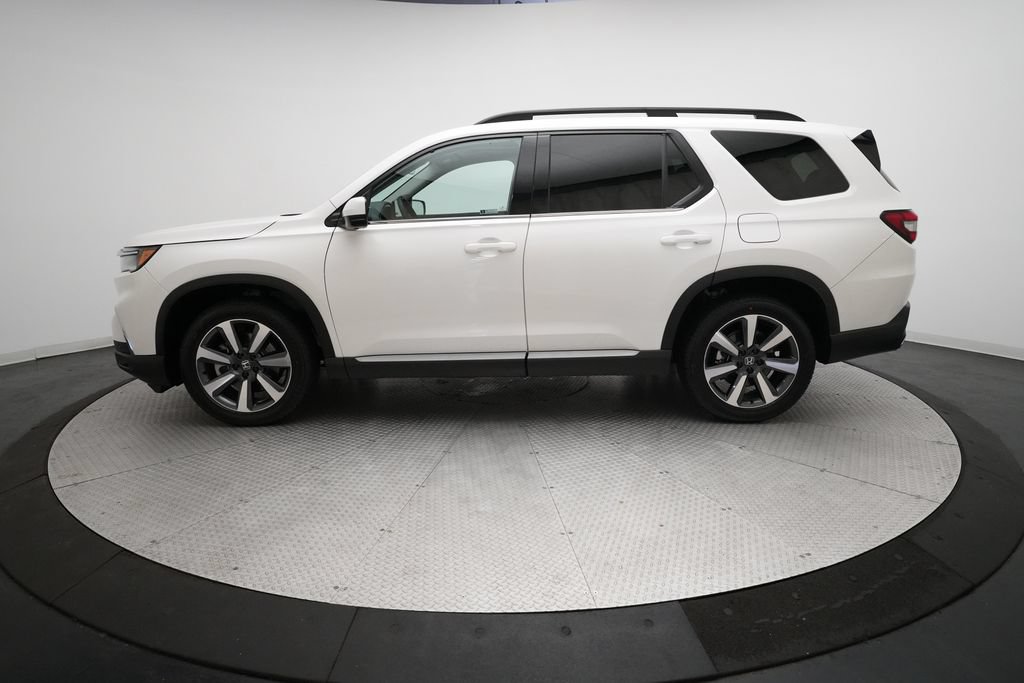 Certified 2025 Honda Pilot Elite image 26