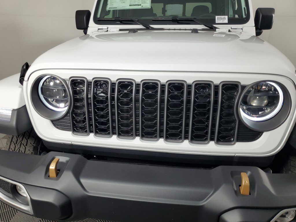 New 2026 Jeep Gladiator Sport AWD/4WD image 10