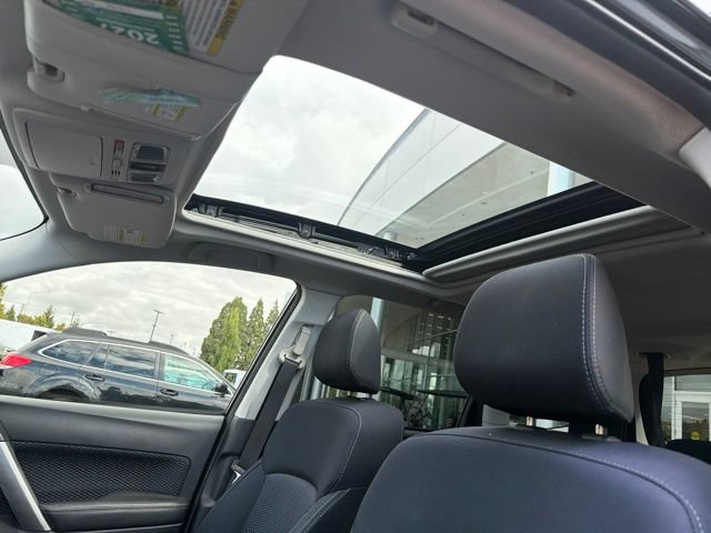 Used 2017 Subaru Forester 2.5i Premium w/ All-Weather Package AWD/4WD image 9