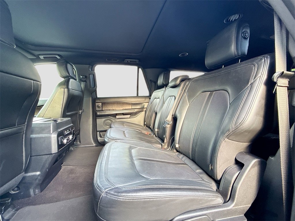 Used 2020 Ford Expedition Max Limited image 27