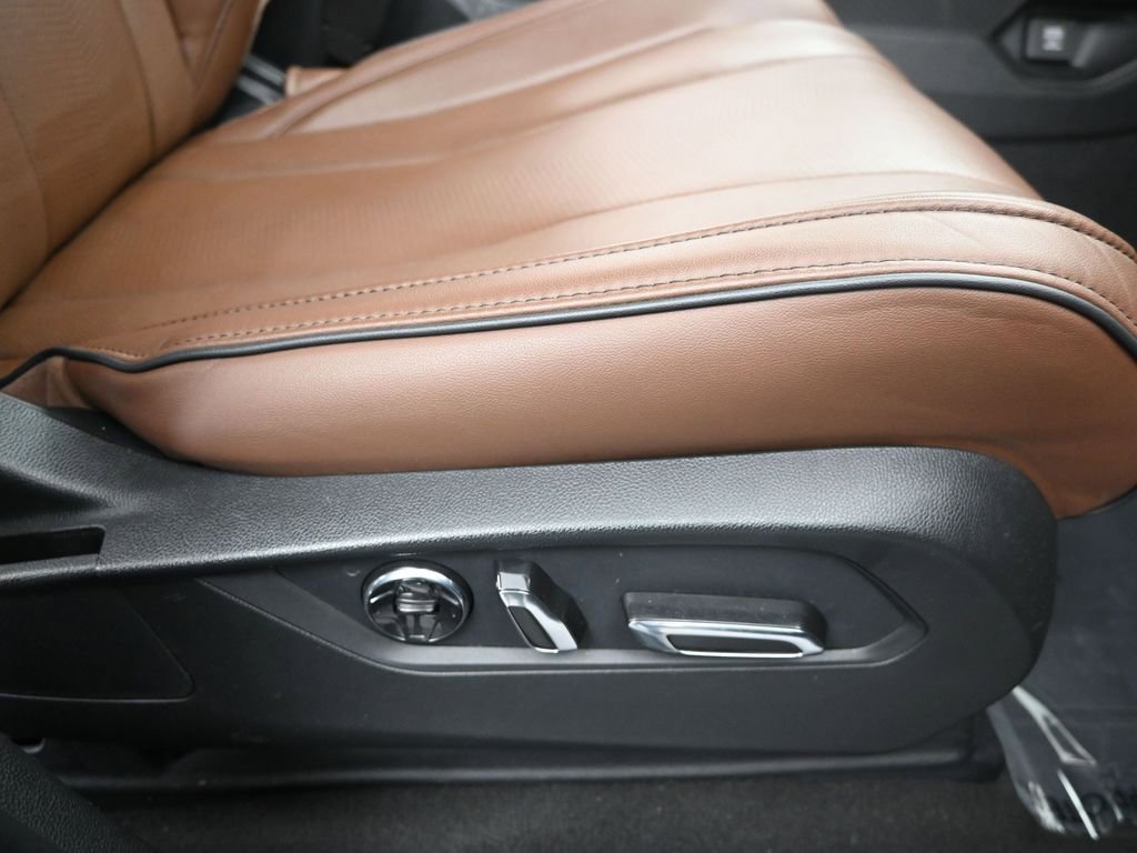 Used 2023 Acura MDX Advance image 10