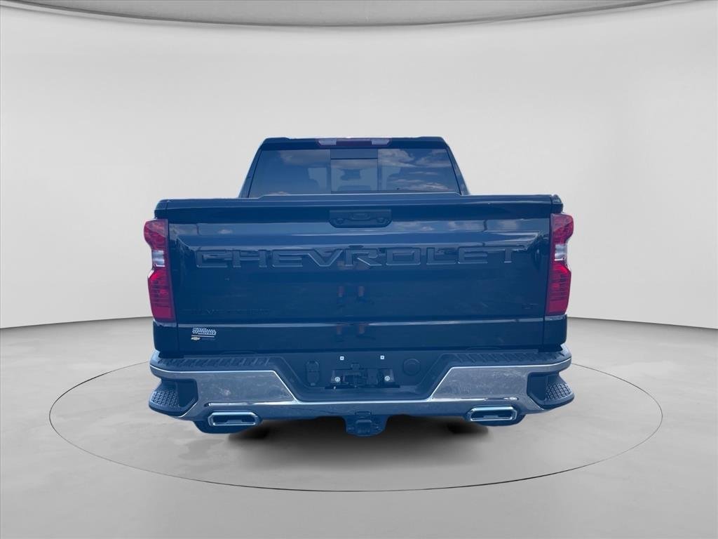 New 2026 Chevrolet Silverado 1500 LT w/ Z71 Off-Road Package AWD/4WD image 6